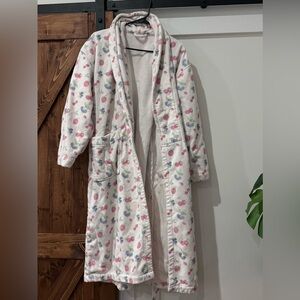 Djerf ave summer berries robe